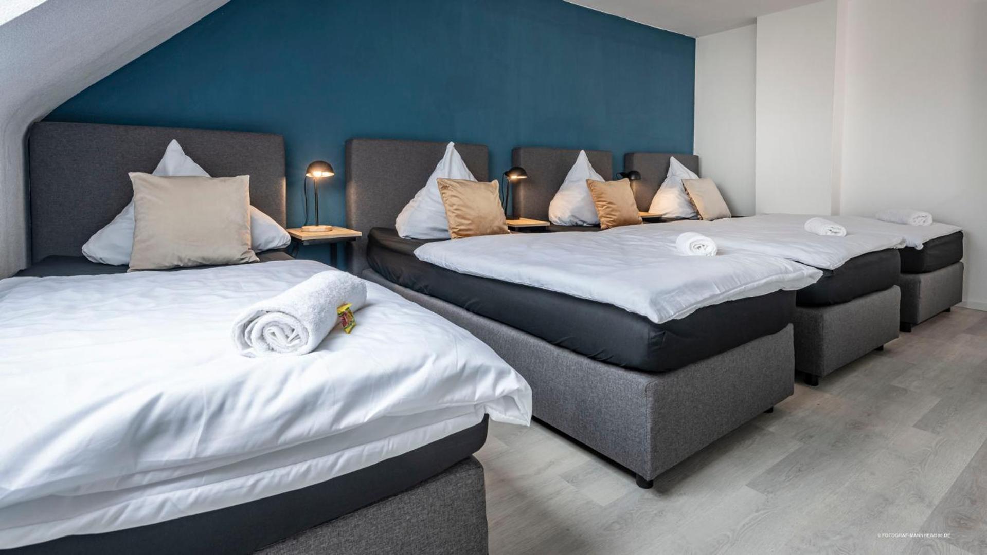 Edingen-Neckarhausen Xxl Design-Appartement Gardendesign Boxspring 8 Pers Zwischen Heidelberg Und Mannheim מראה חיצוני תמונה